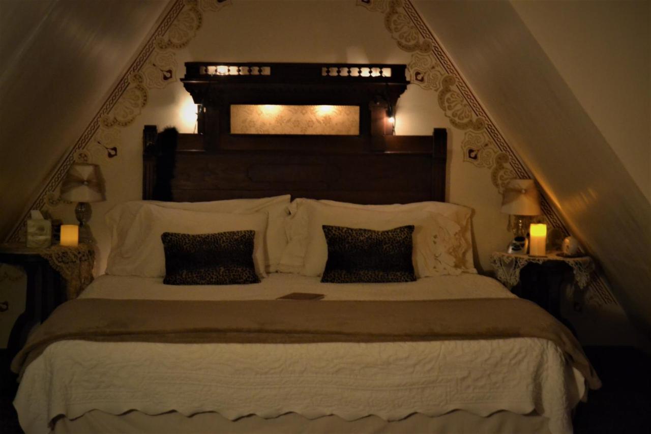 Carleton House Bed And Breakfast Bonham Eksteriør bilde